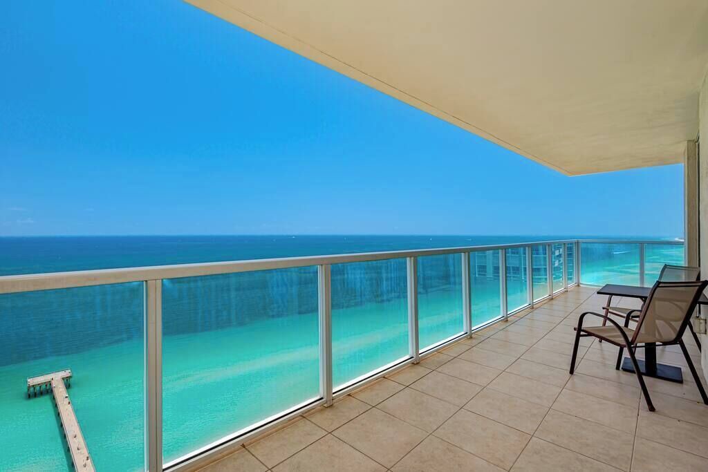 Photo of Patio Balcony in Sunny Isles Beach