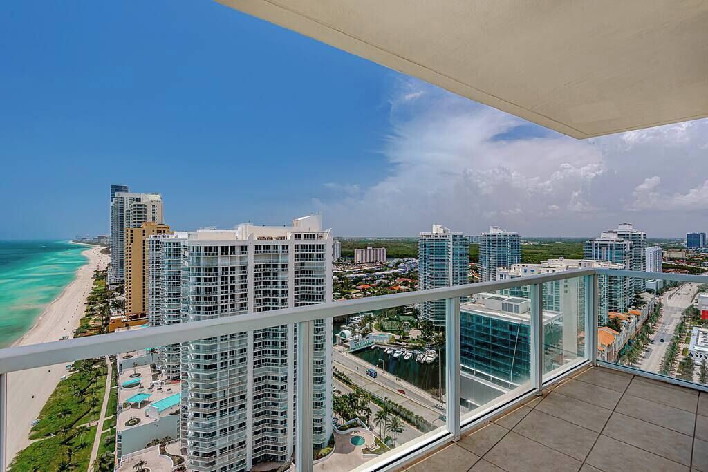 Photo of Patio Balcony in Sunny Isles Beach