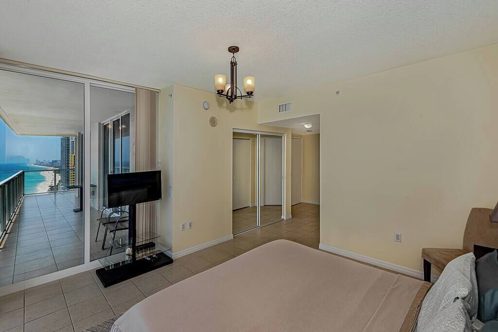Photo of Others in Sunny Isles Beach