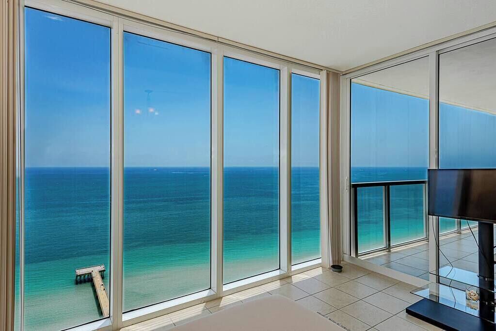 Photo of Others in Sunny Isles Beach