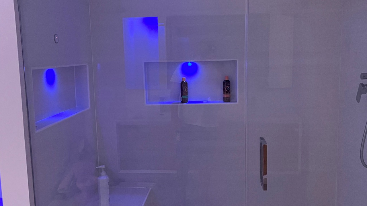 Photo of Bathroom in Hialeah
