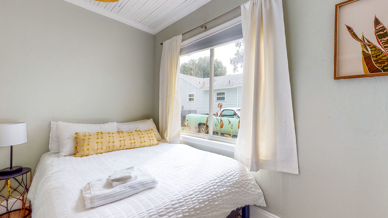 Photo of Bedroom in Sailboat Bend