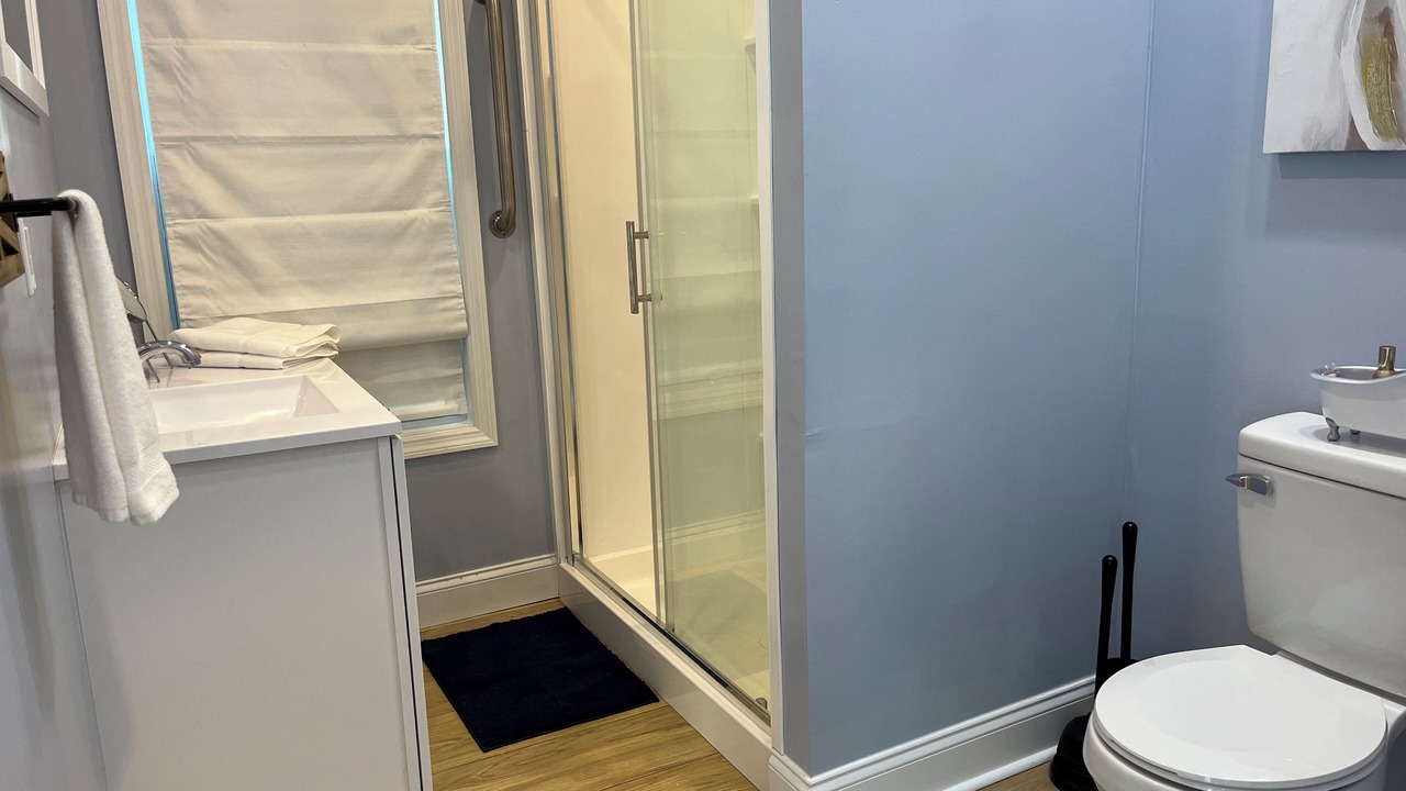 Photo of Bathroom in Grasonville