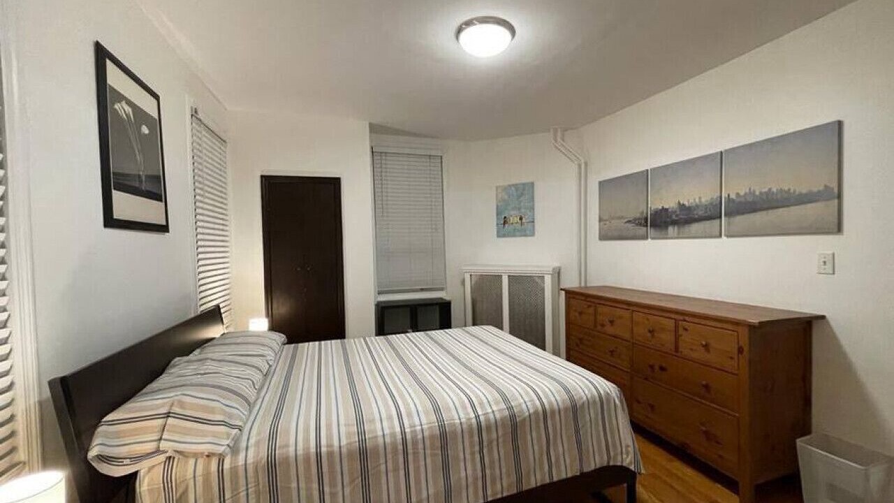 Photo of Bedroom in Communipaw