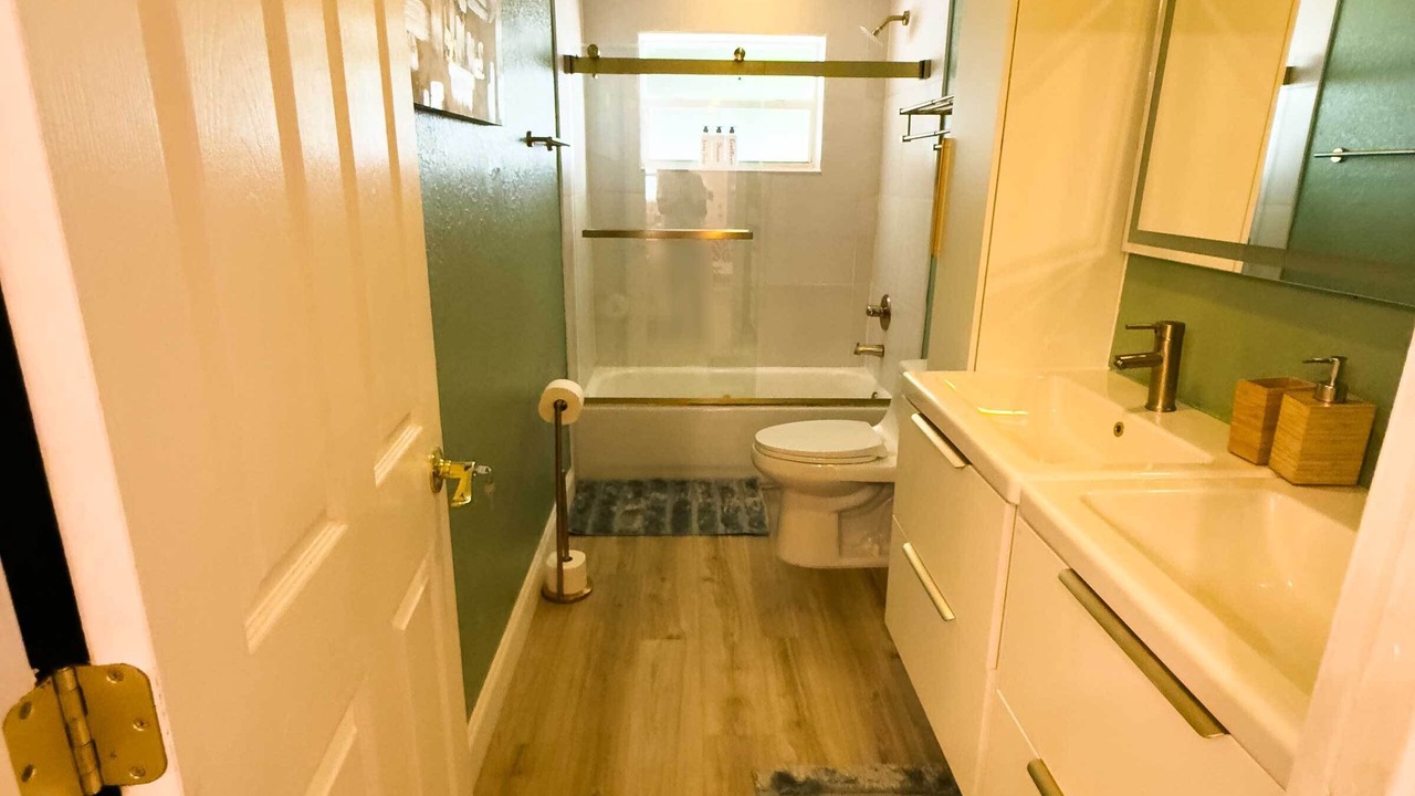 Photo of Bathroom in Deerfield Beach