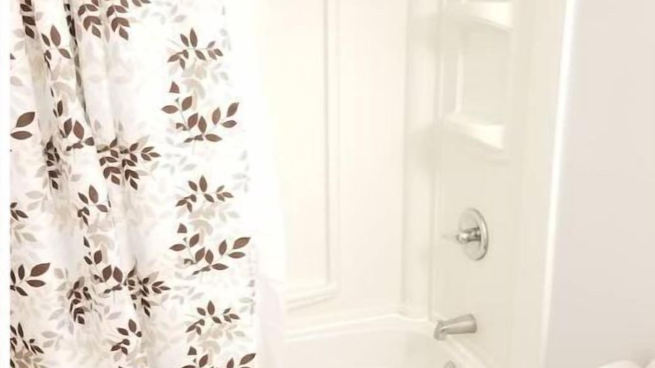 Photo of Bathroom in Waldorf