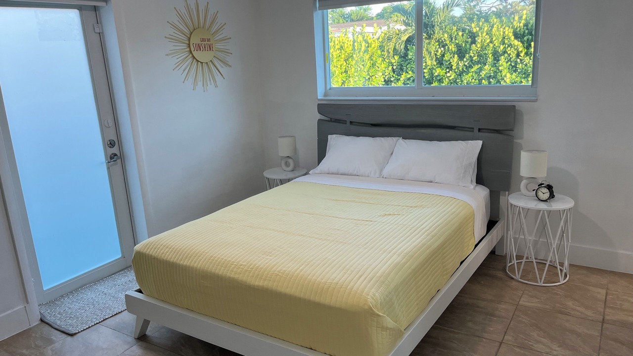 Photo of Bedroom in Pembroke Pines