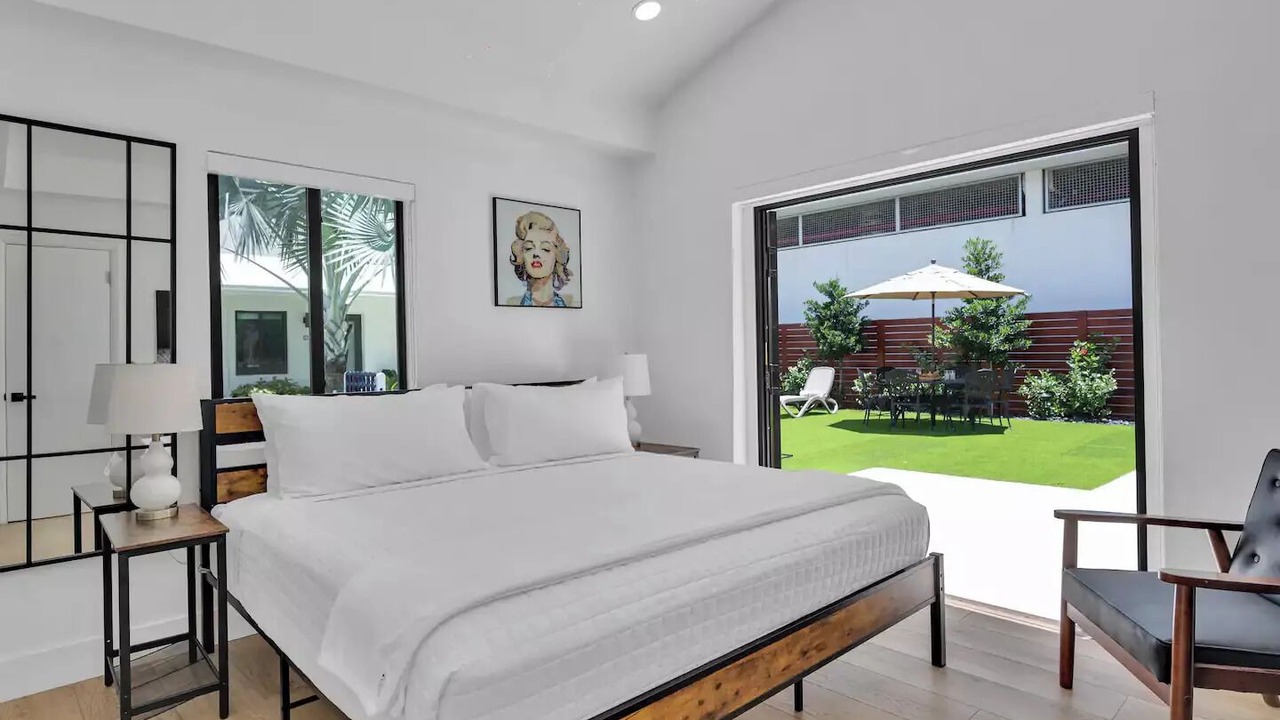 Photo of Bedroom in Flagler Village