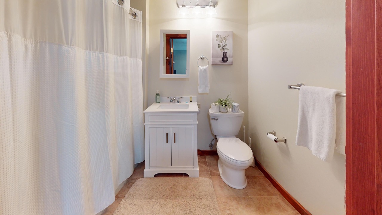 Photo of Bathroom in Edray