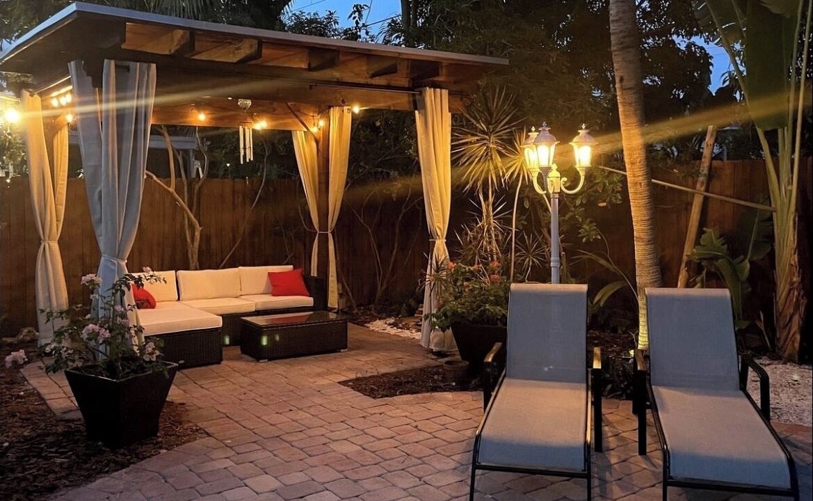 Photo of Patio Balcony in North Andrews Gardens