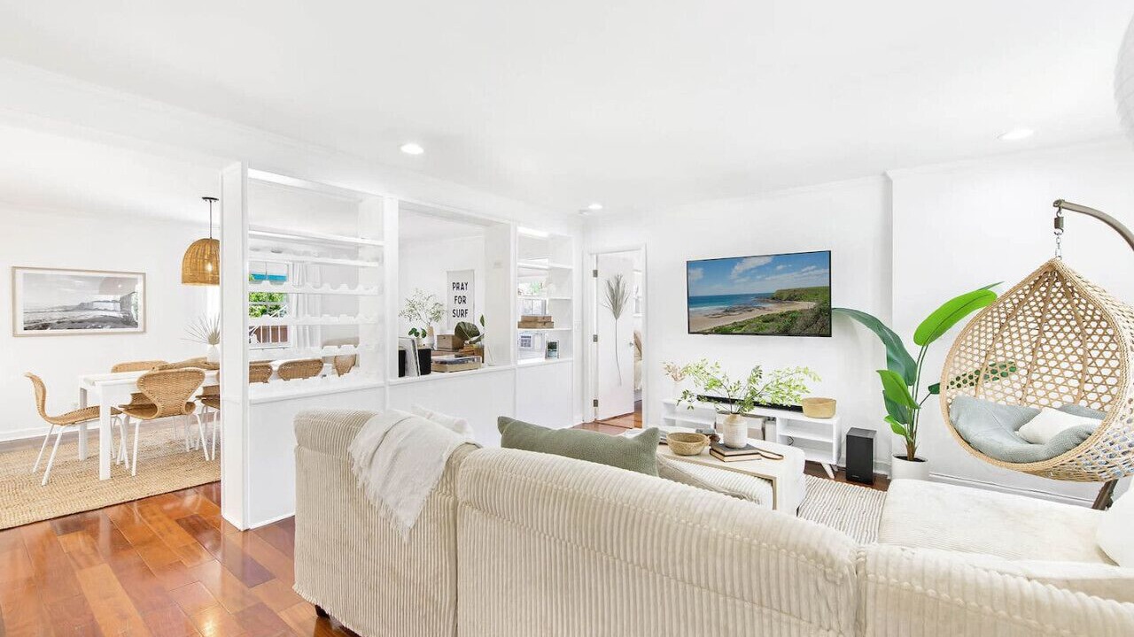 Photo of Livingroom in Hendricks and Venice Isles