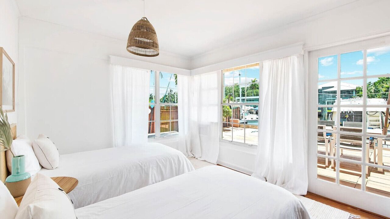 Photo of Bedroom in Hendricks and Venice Isles