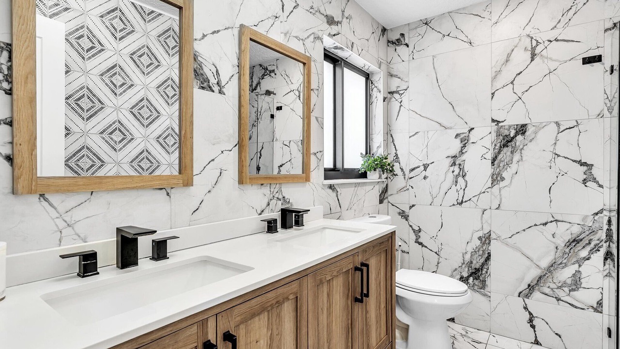 Photo of Bathroom in Imperial Point