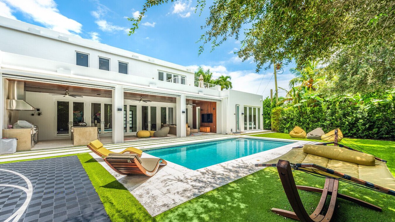 Photo of Outdoor in Miramar