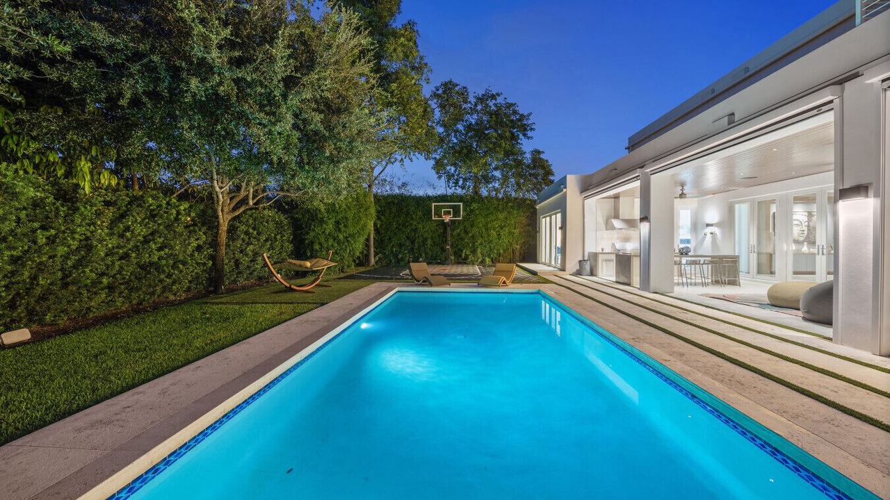 Photo of Outdoor in Miramar