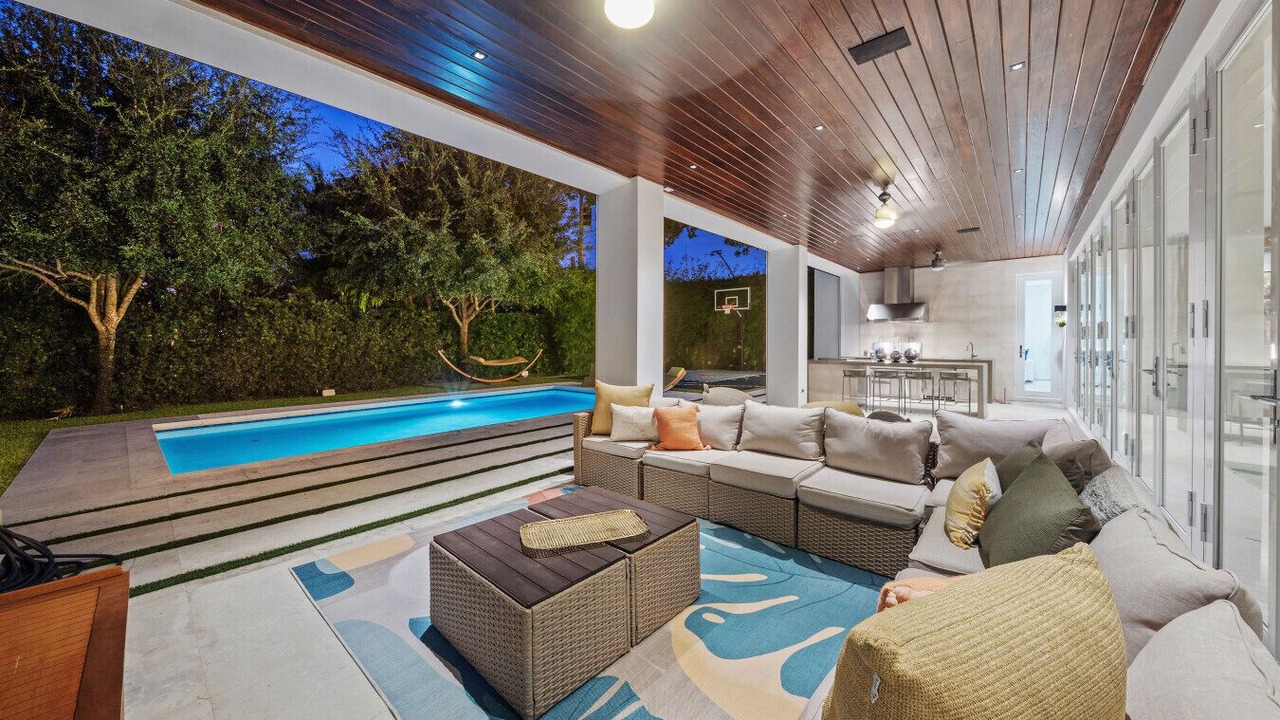 Photo of Outdoor in Miramar