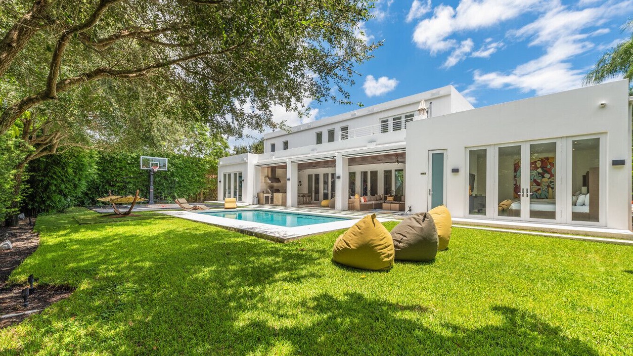 Photo of Outdoor in Miramar