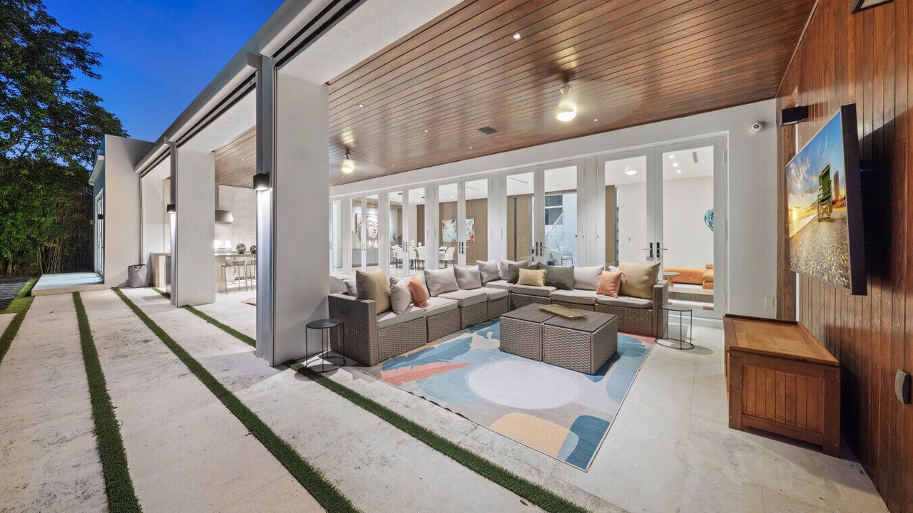 Photo of Outdoor in Miramar