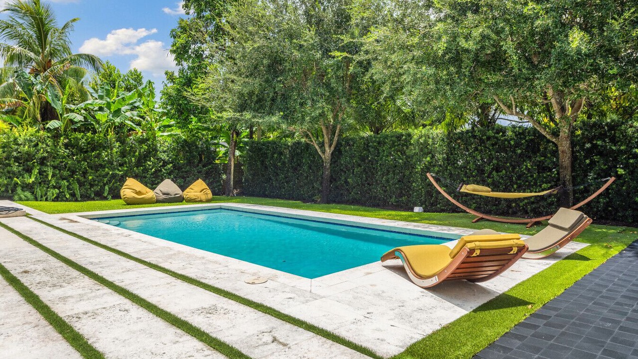 Photo of Outdoor in Miramar