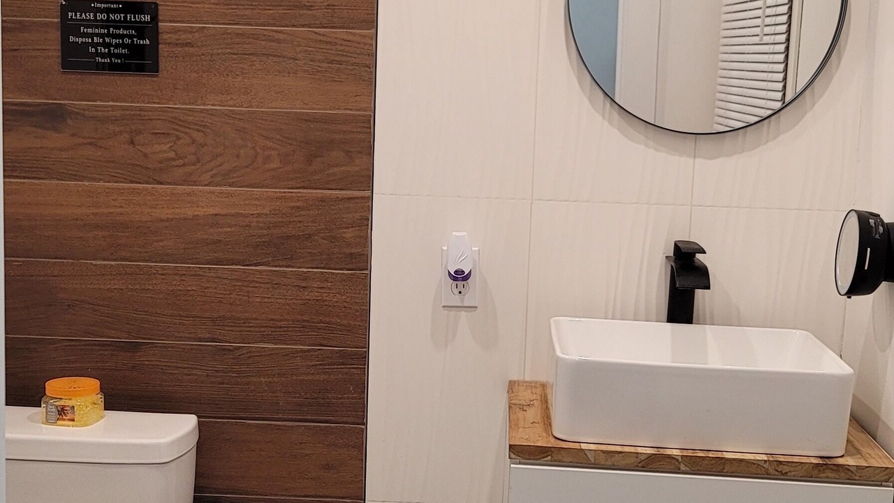Photo of Bathroom in Irvington