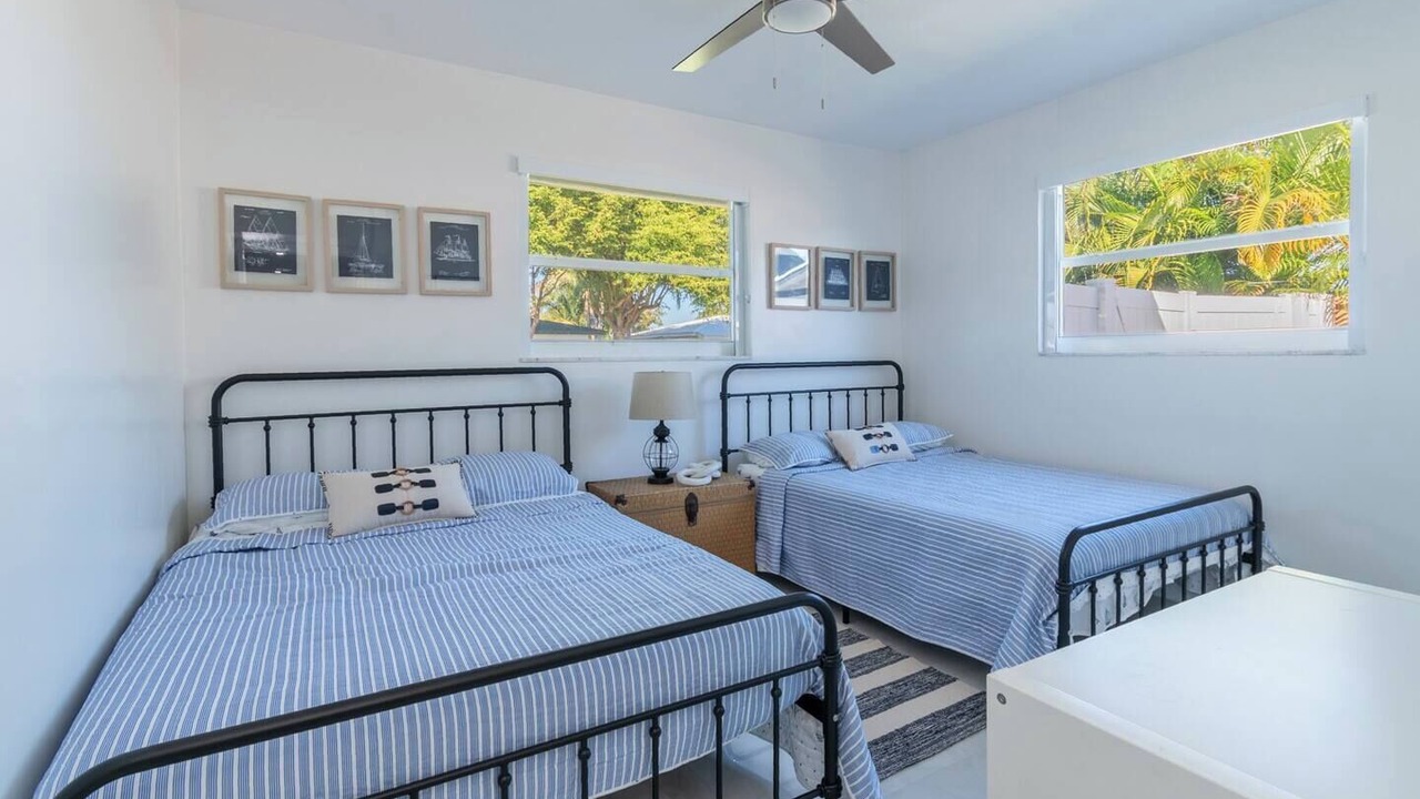 Photo of Bedroom in Garden Isles