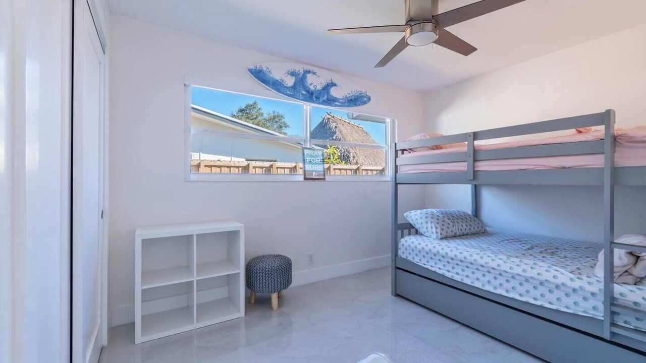 Photo of Bedroom in Garden Isles