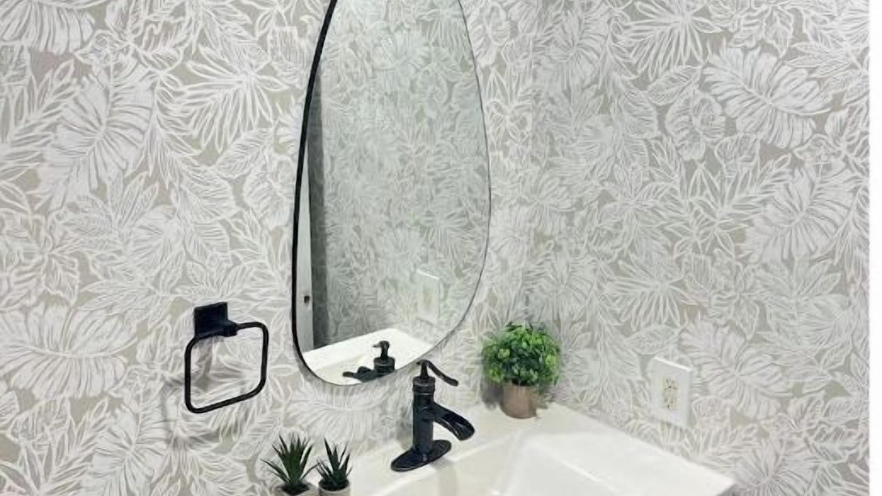 Photo of Bathroom in Sunrise
