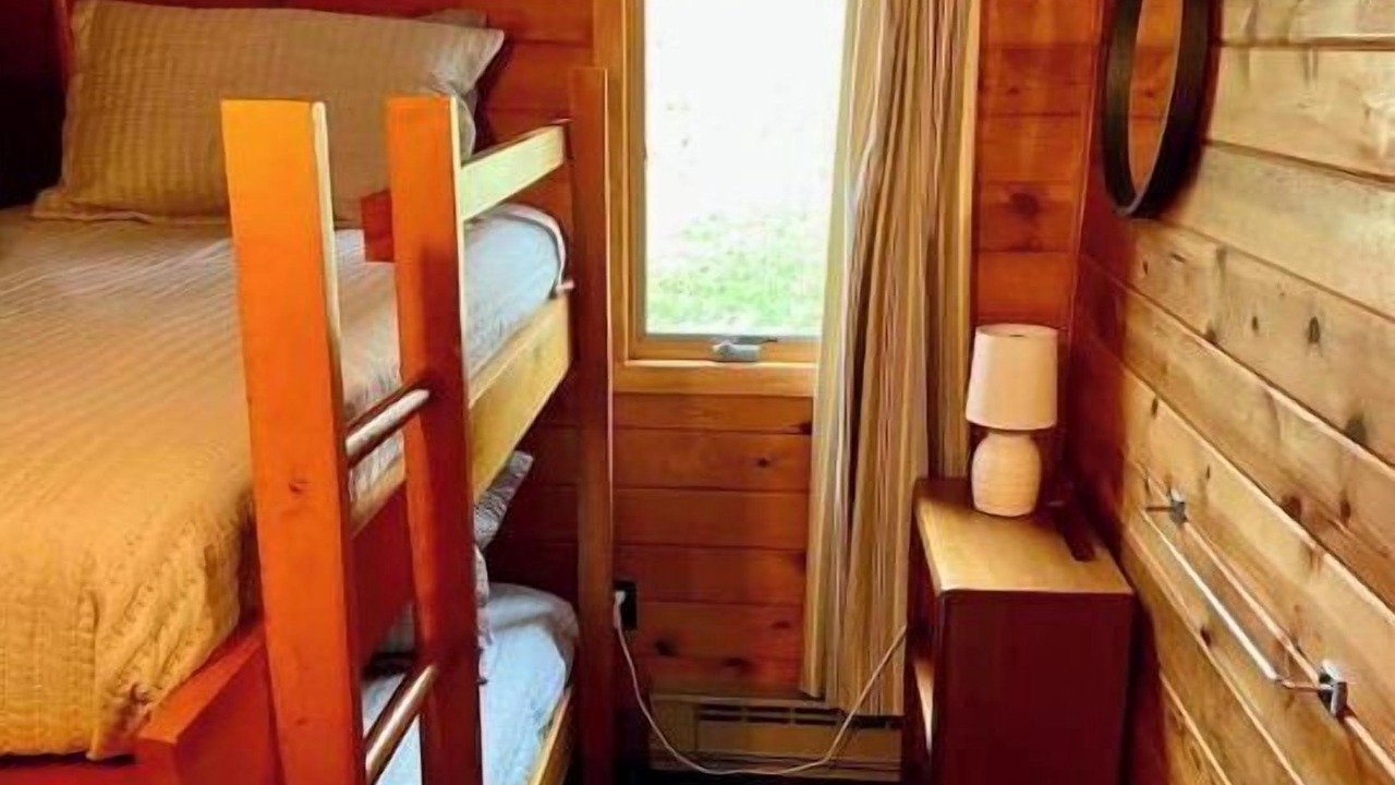 Photo of Bedroom in Ellicottville