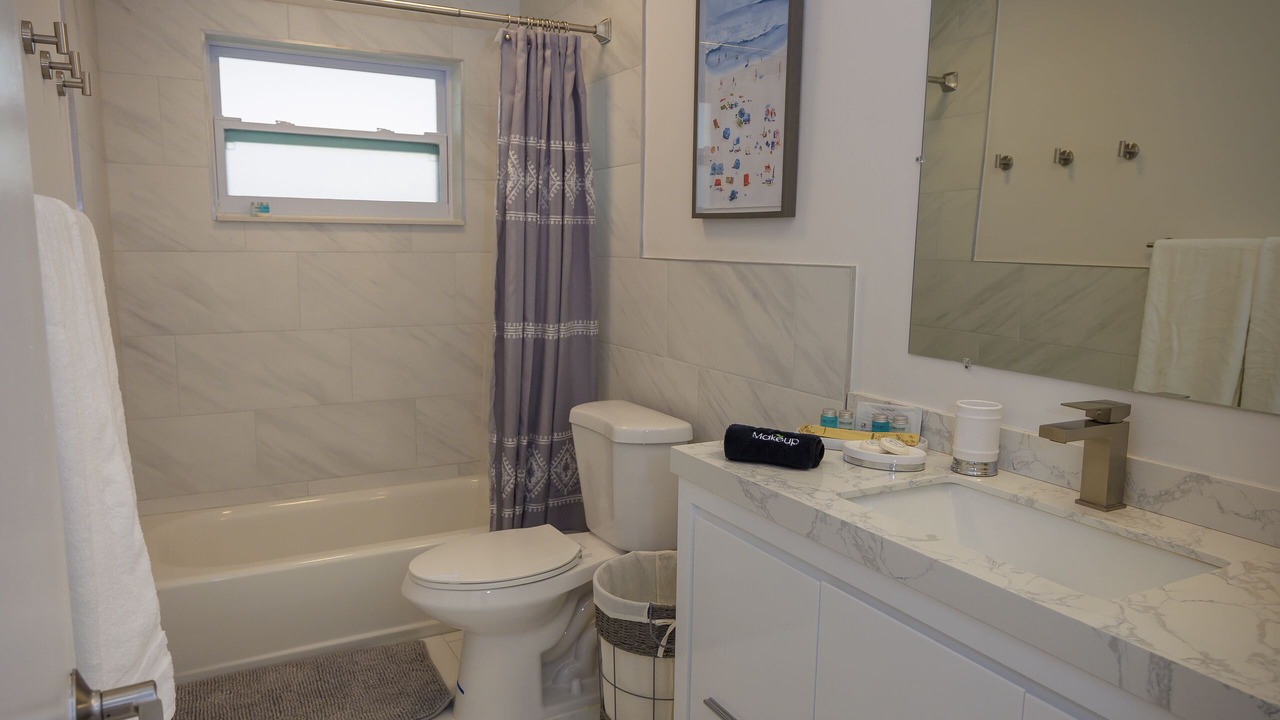 Photo of Bathroom in Central Corals