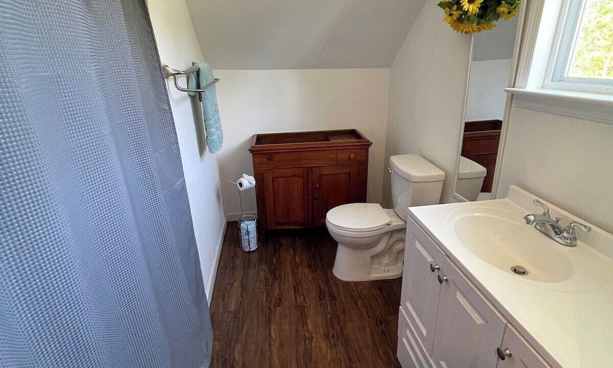 Photo of Bathroom in Allen
