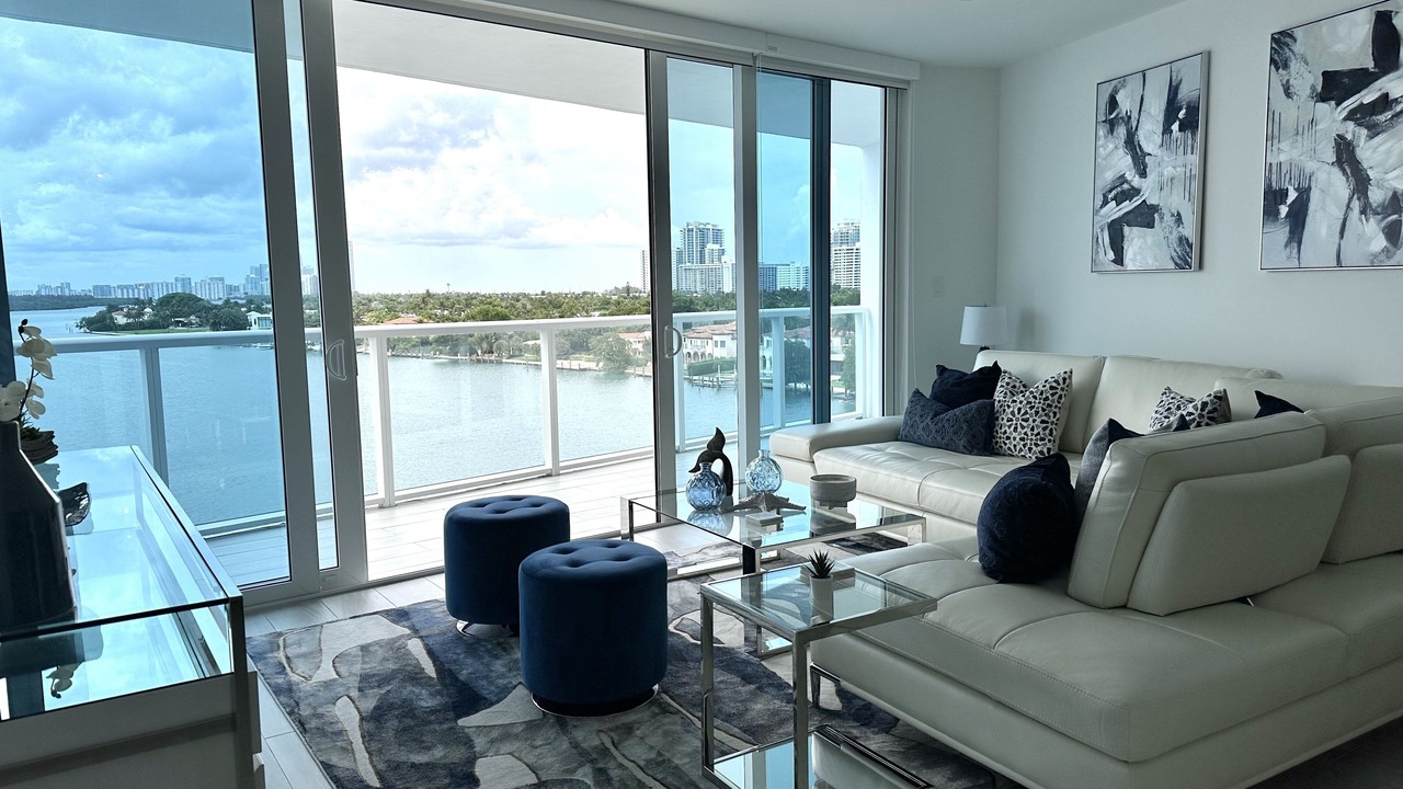 Photo of Others in Bay Harbor Islands