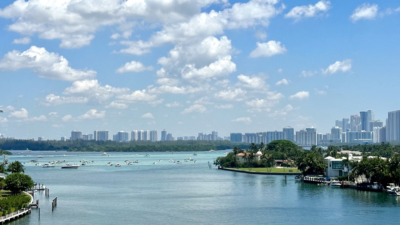 Photo of Others in Bay Harbor Islands