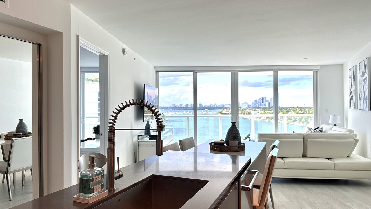 Photo of Others in Bay Harbor Islands