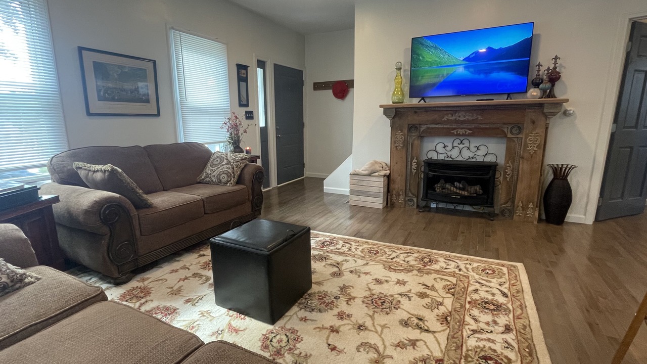 Photo of Livingroom in Village of Hagaman