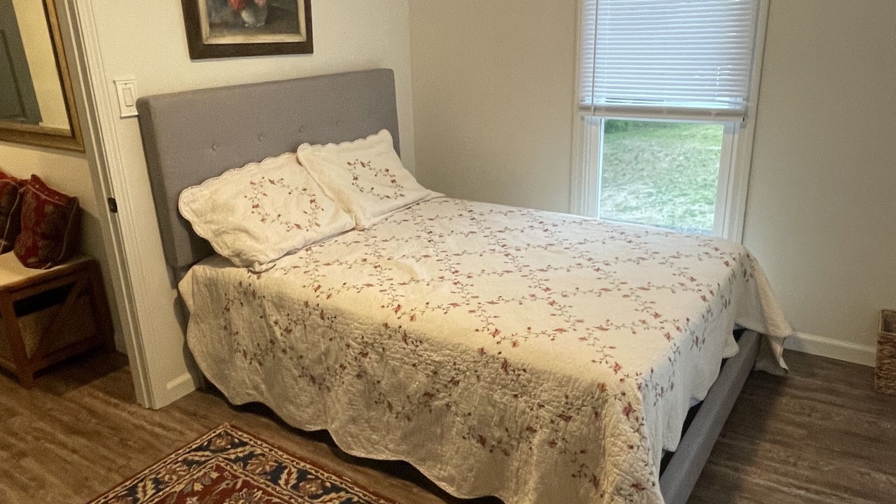 Photo of Bedroom in Village of Hagaman