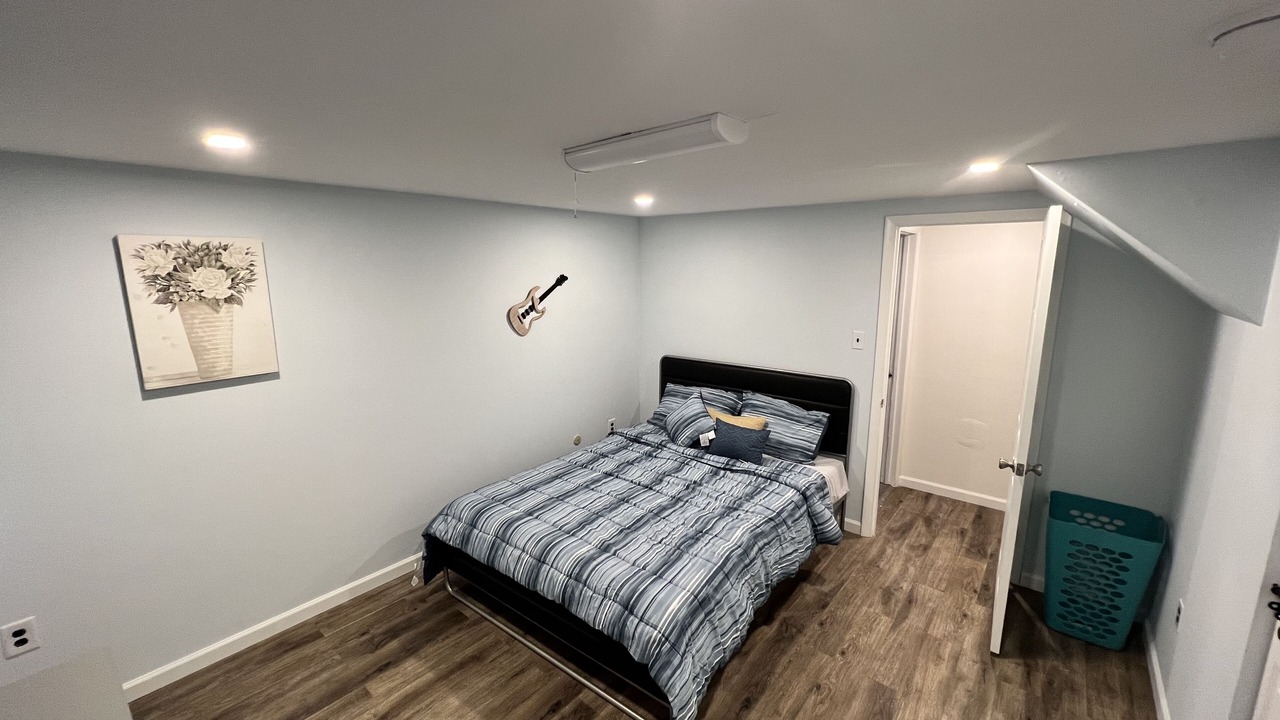 Photo of Bedroom in Town Bank