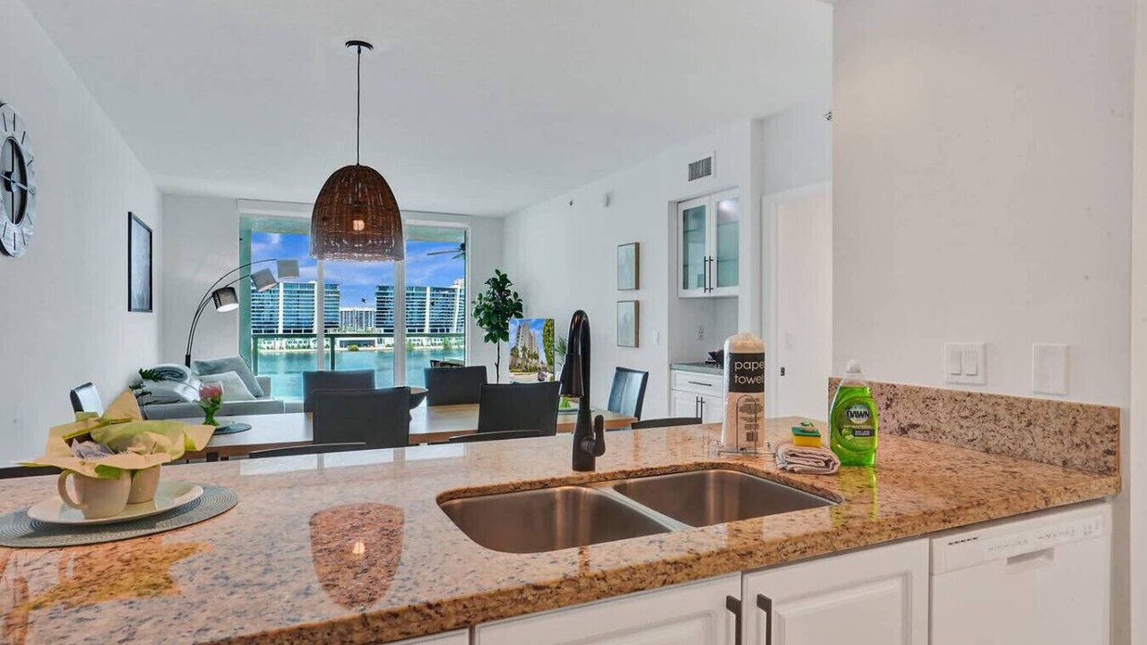 Photo of Others in Sunny Isles Beach