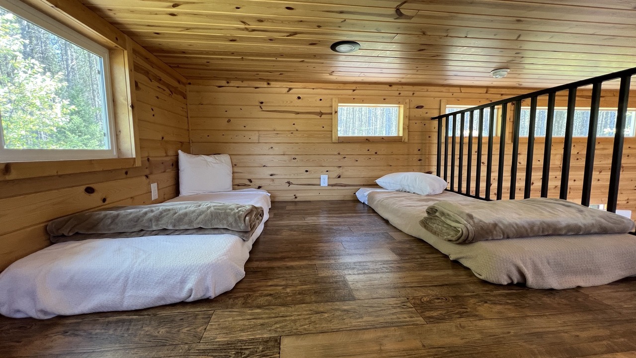 Photo of Bedroom in West Glacier