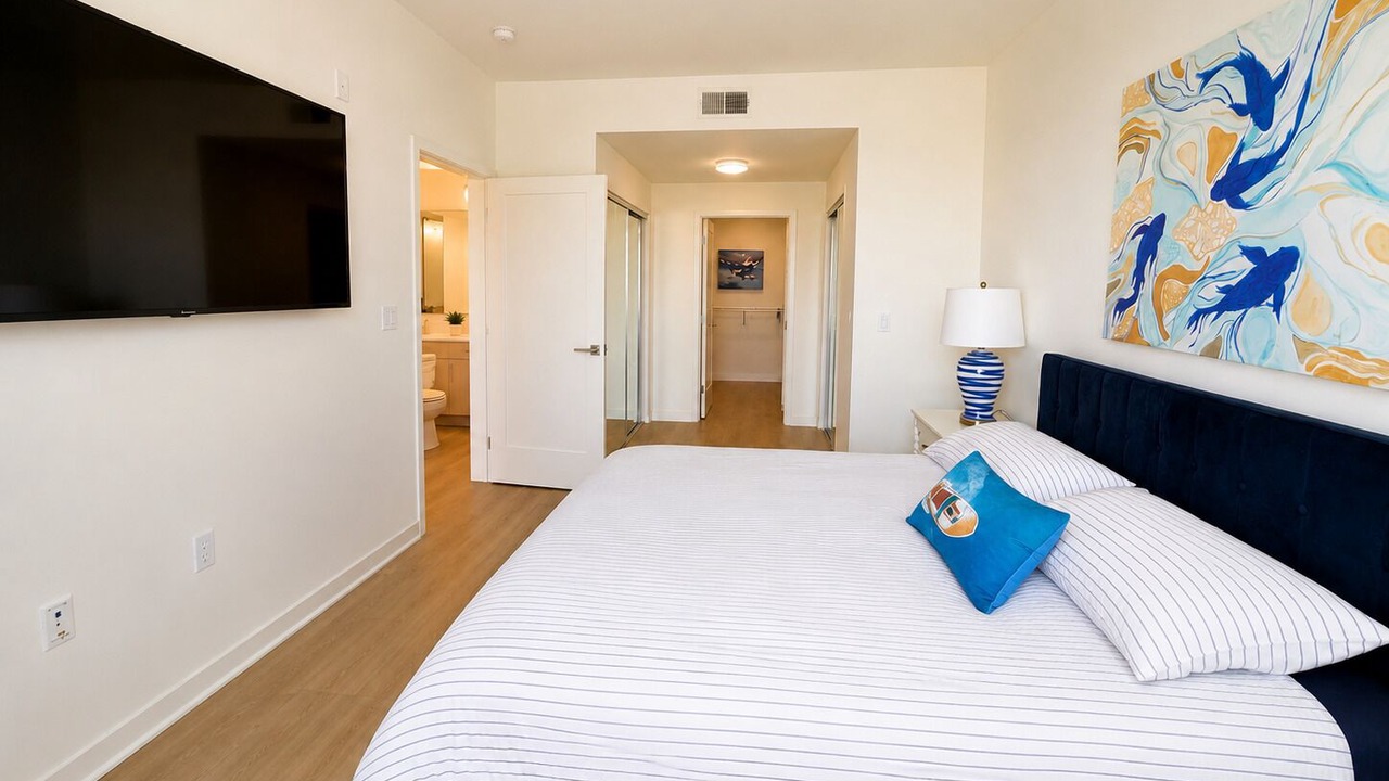 Photo of Bedroom in Silver Strand