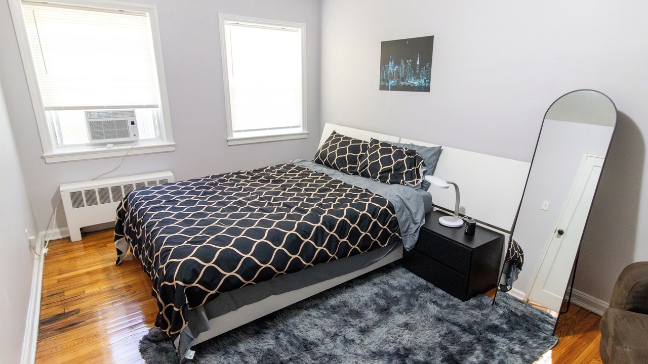Photo of Bedroom in Forest Hill