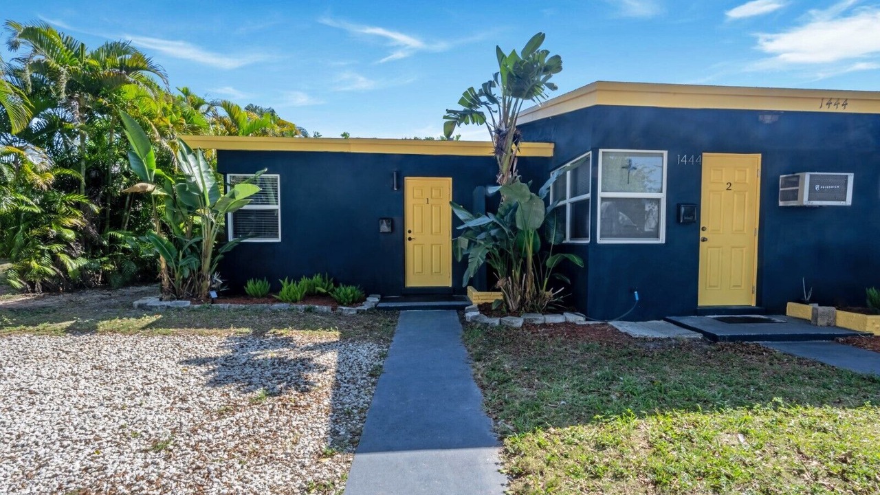 Photo of Outdoor in Poinsettia Heights