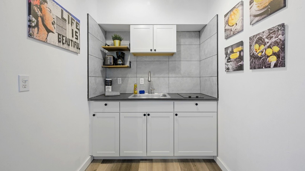 Photo of Kitchen in Poinsettia Heights