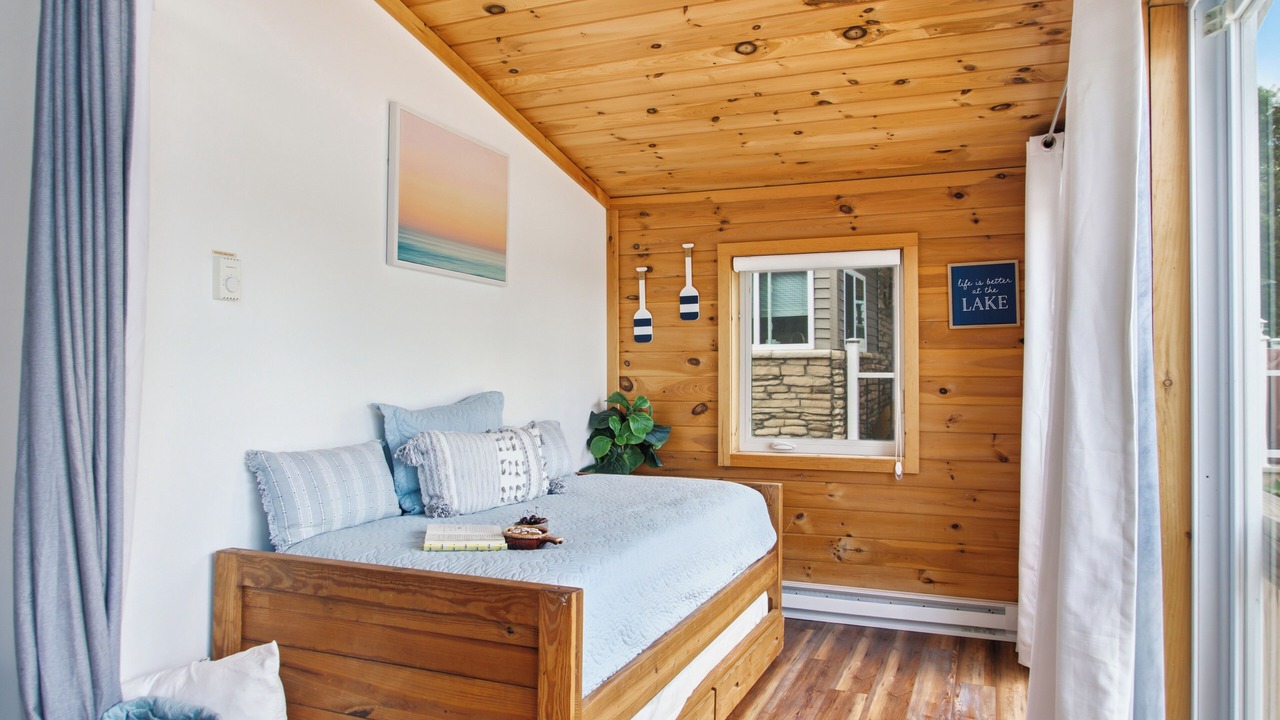 Photo of Bedroom in Hamilton