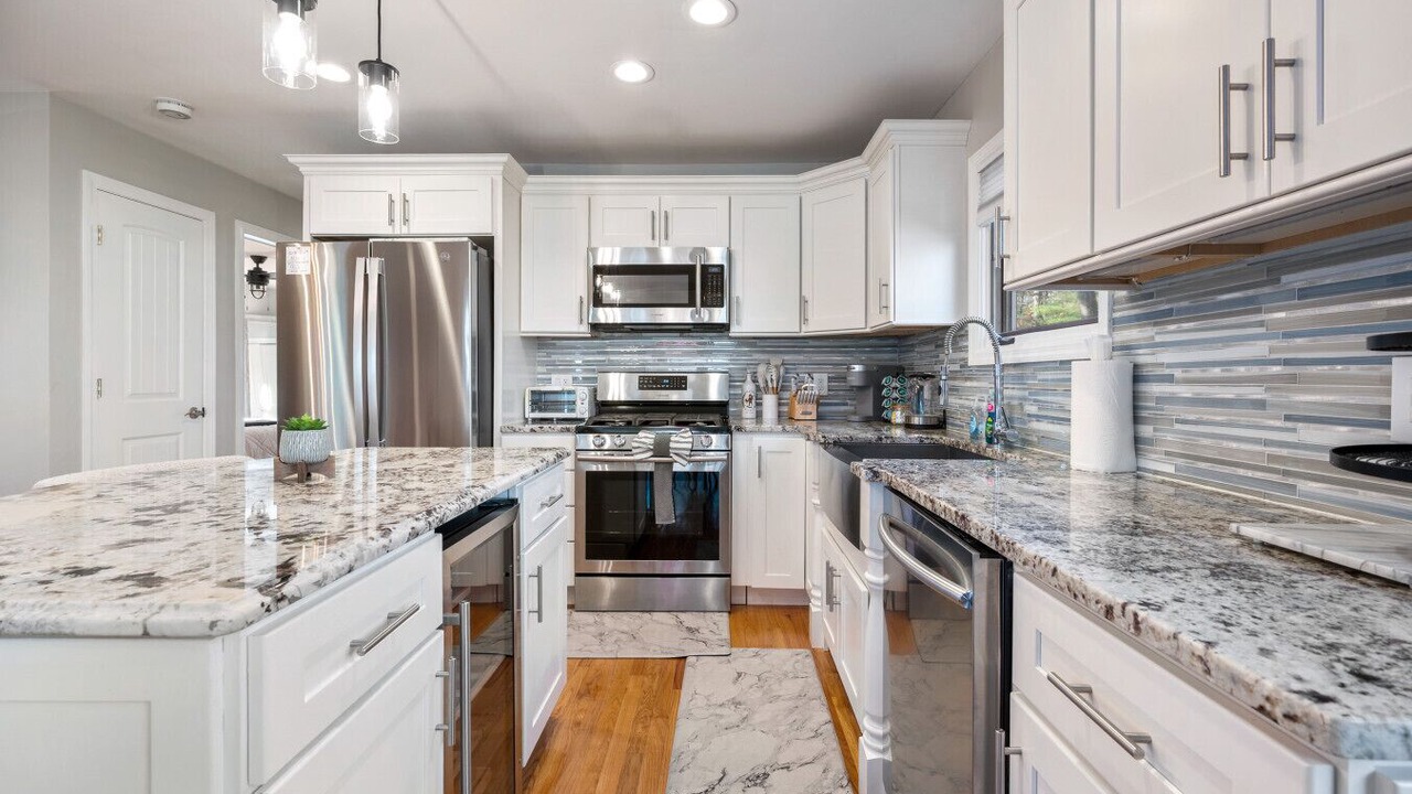 Photo of Kitchen in Swiftcurrent
