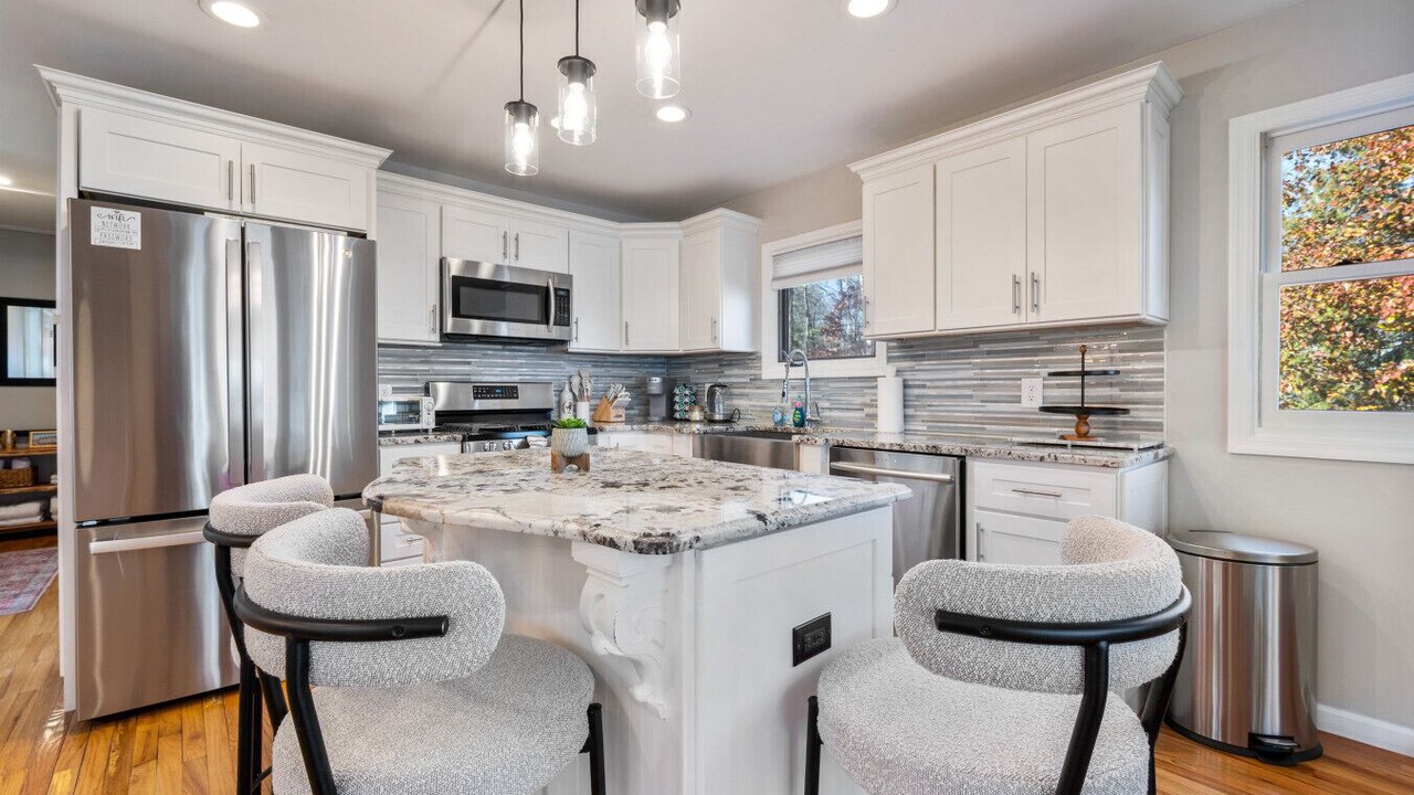 Photo of Kitchen in Swiftcurrent