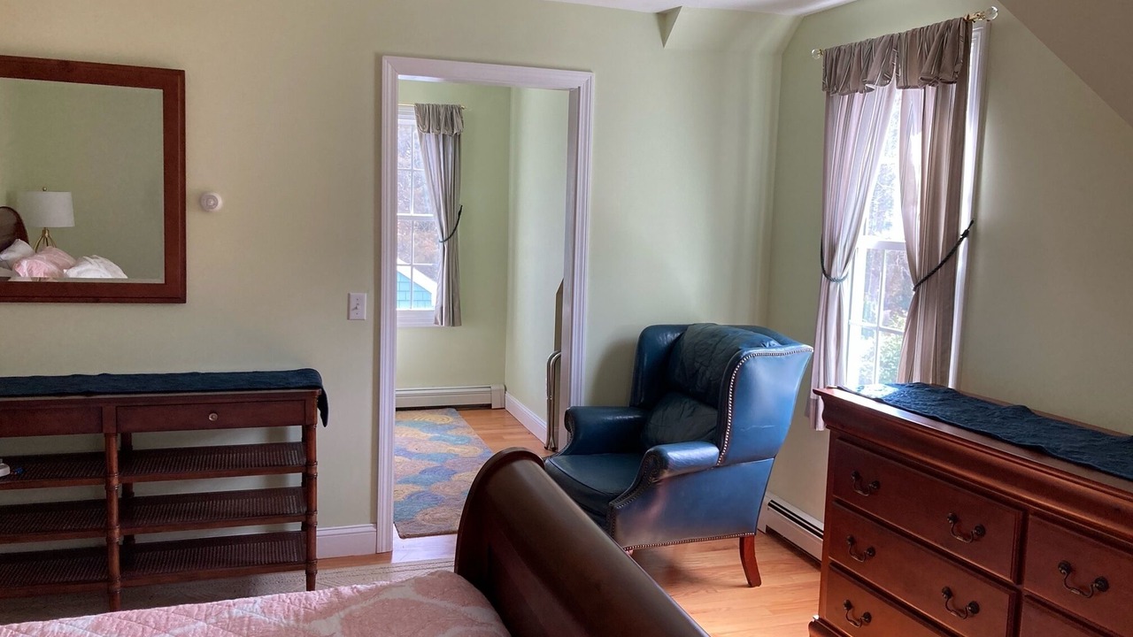 Photo of Bedroom in East Orleans