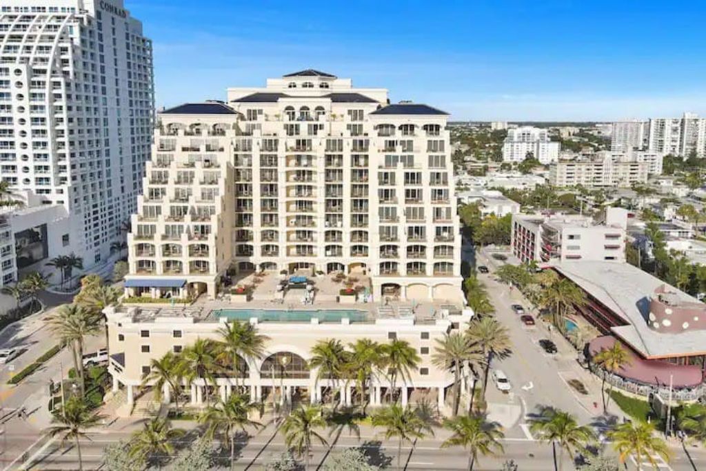 Photo of Others in Central Beach