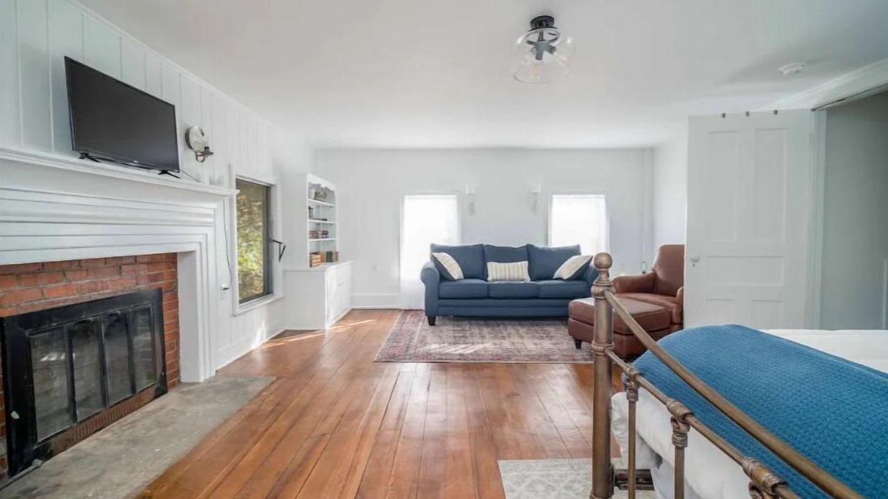 Photo of Livingroom in Chautauqua