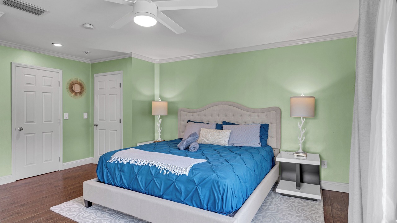 Photo of Bedroom in Gulf Stream