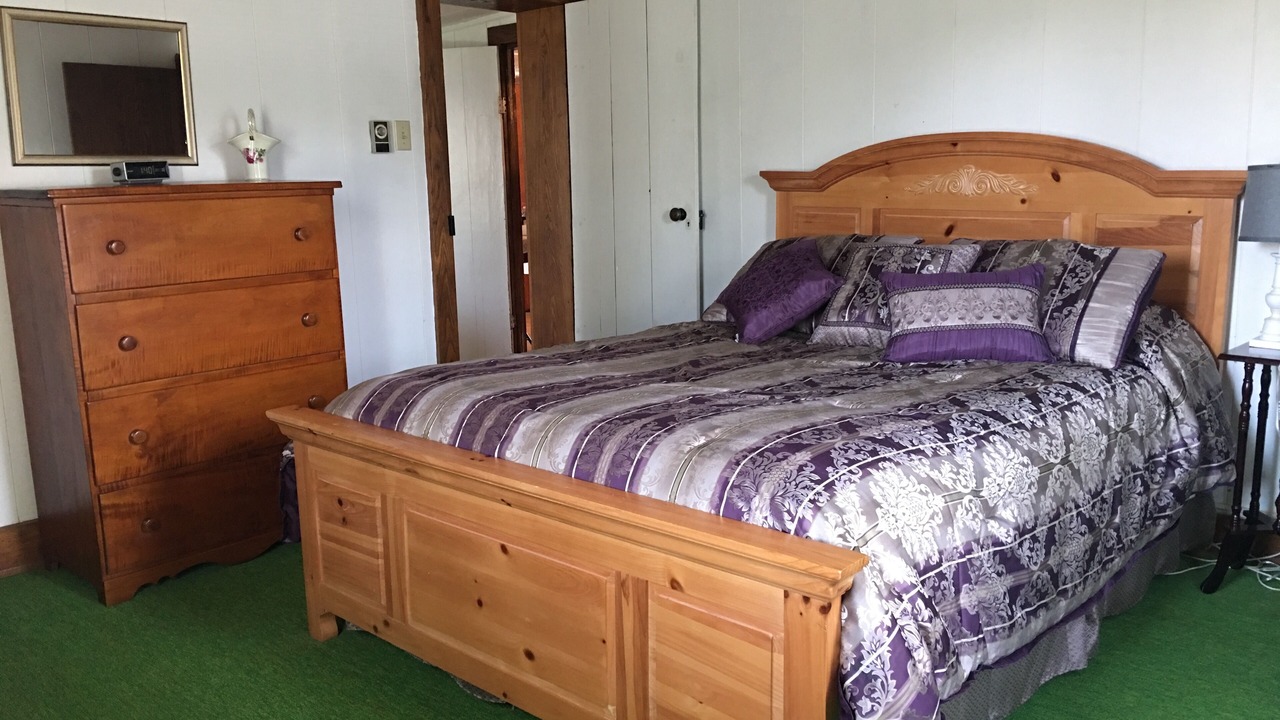 Photo of Bedroom in Blue Grass